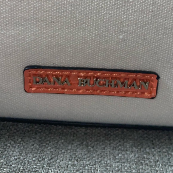 Dana Buchman handbag with detachable shoulder strap - Picture 12 of 13
